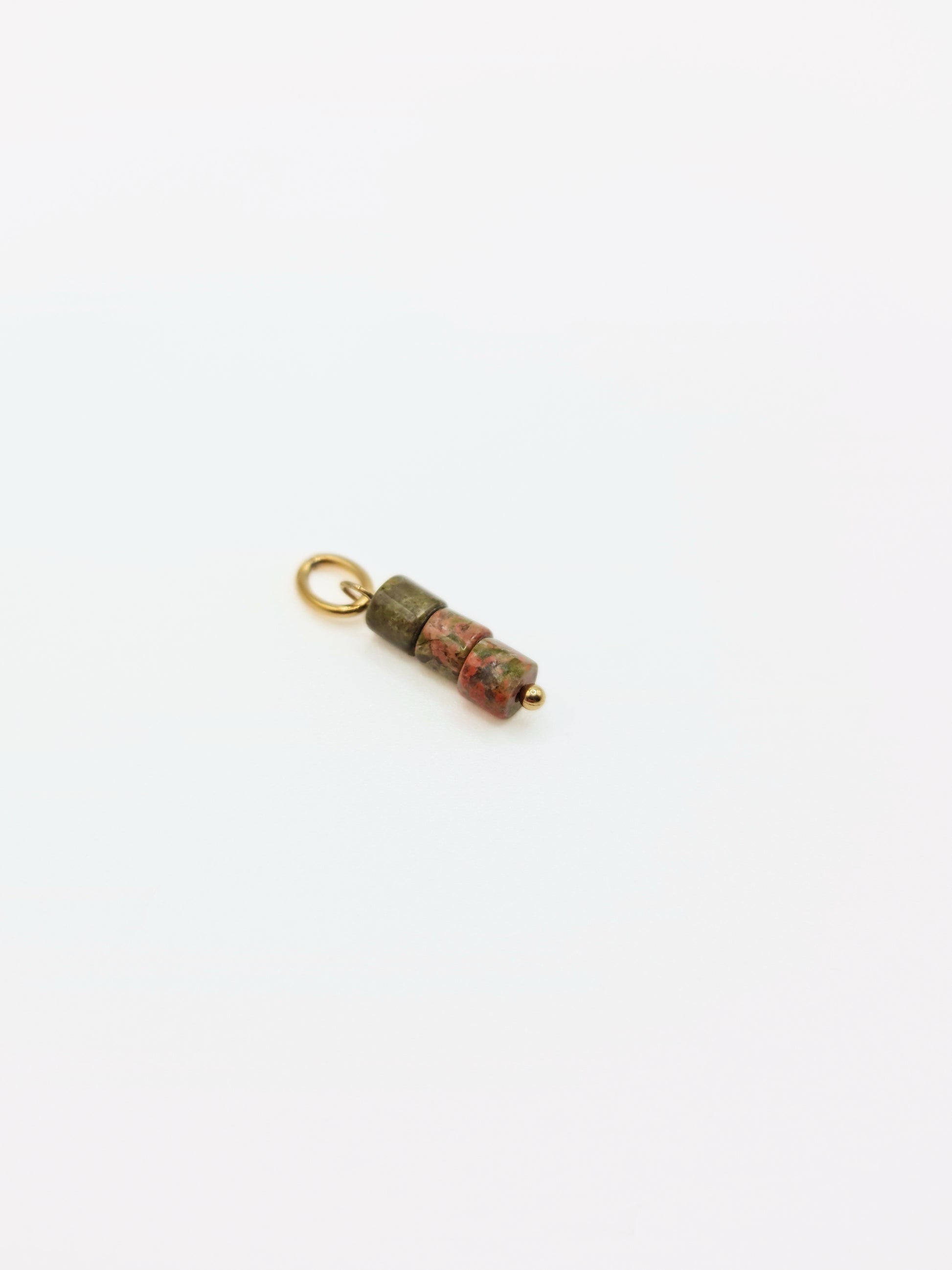 gold-green-unakite-gemstone-natural-semi-prescious-stone-charm-necklace-tarnish-free-jewellery-waterproof-stainless-steel-1