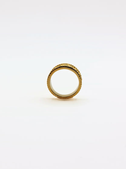 gold-hammered-metal-ethnic-boho-ring-stainless-steel-tarnish-free-jewellery-waterproof-1
