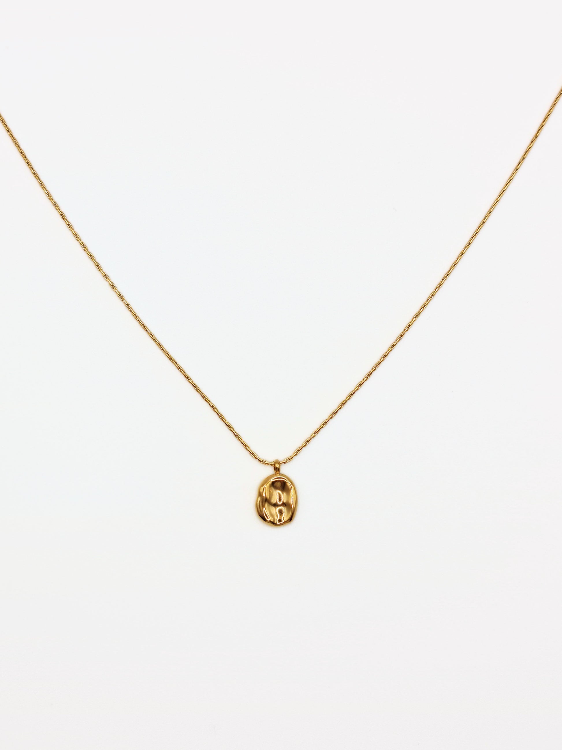 gold-organic-hammered-metal-pendant-necklace-stainless-steel-tarnish-free-jewellery-waterproof-ember-and-stone-9