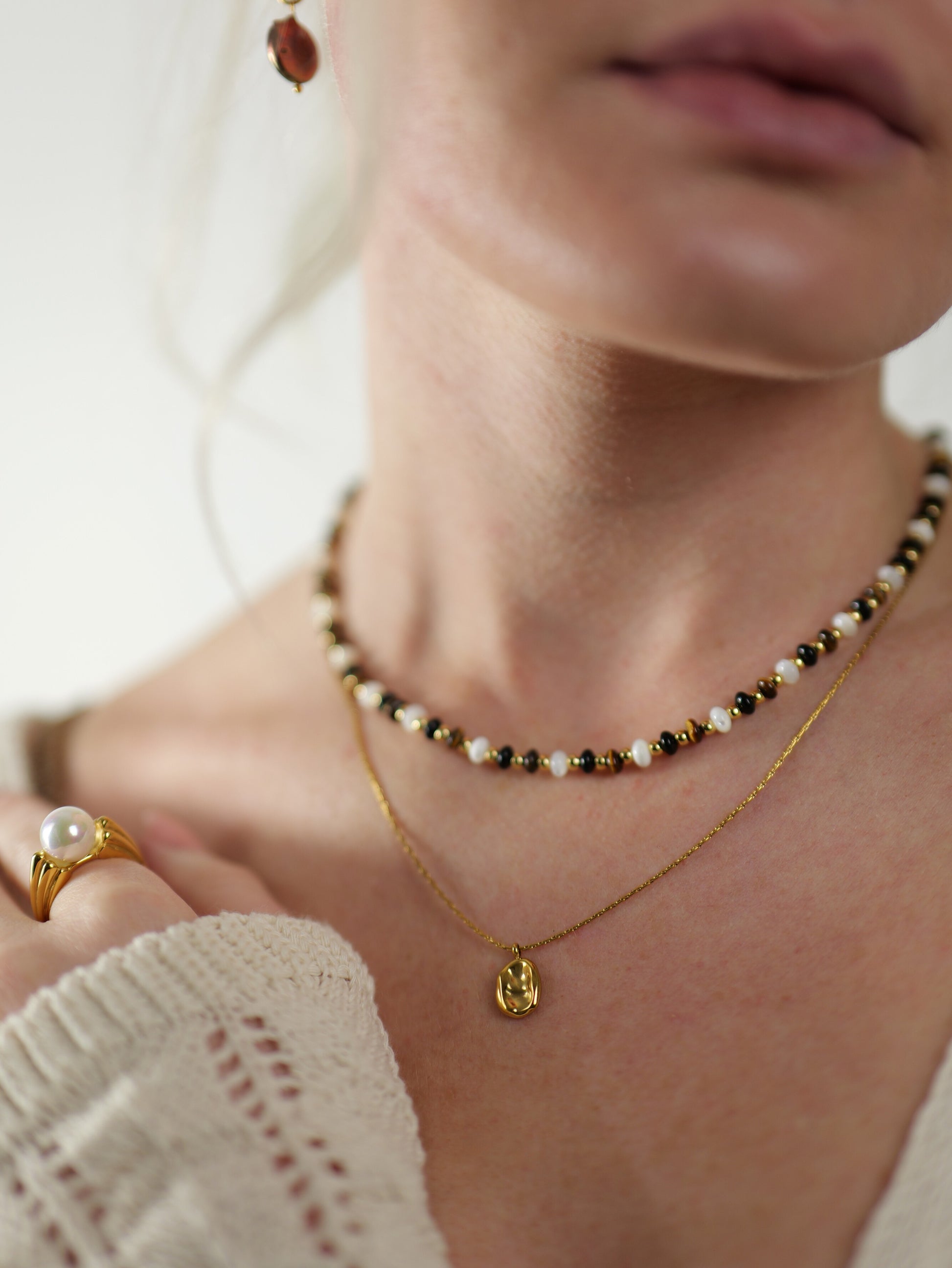 gold-organic-hammered-metal-pendant-necklace-stainless-steel-tarnish-free-jewellery-waterproof-ember-and-stone-9