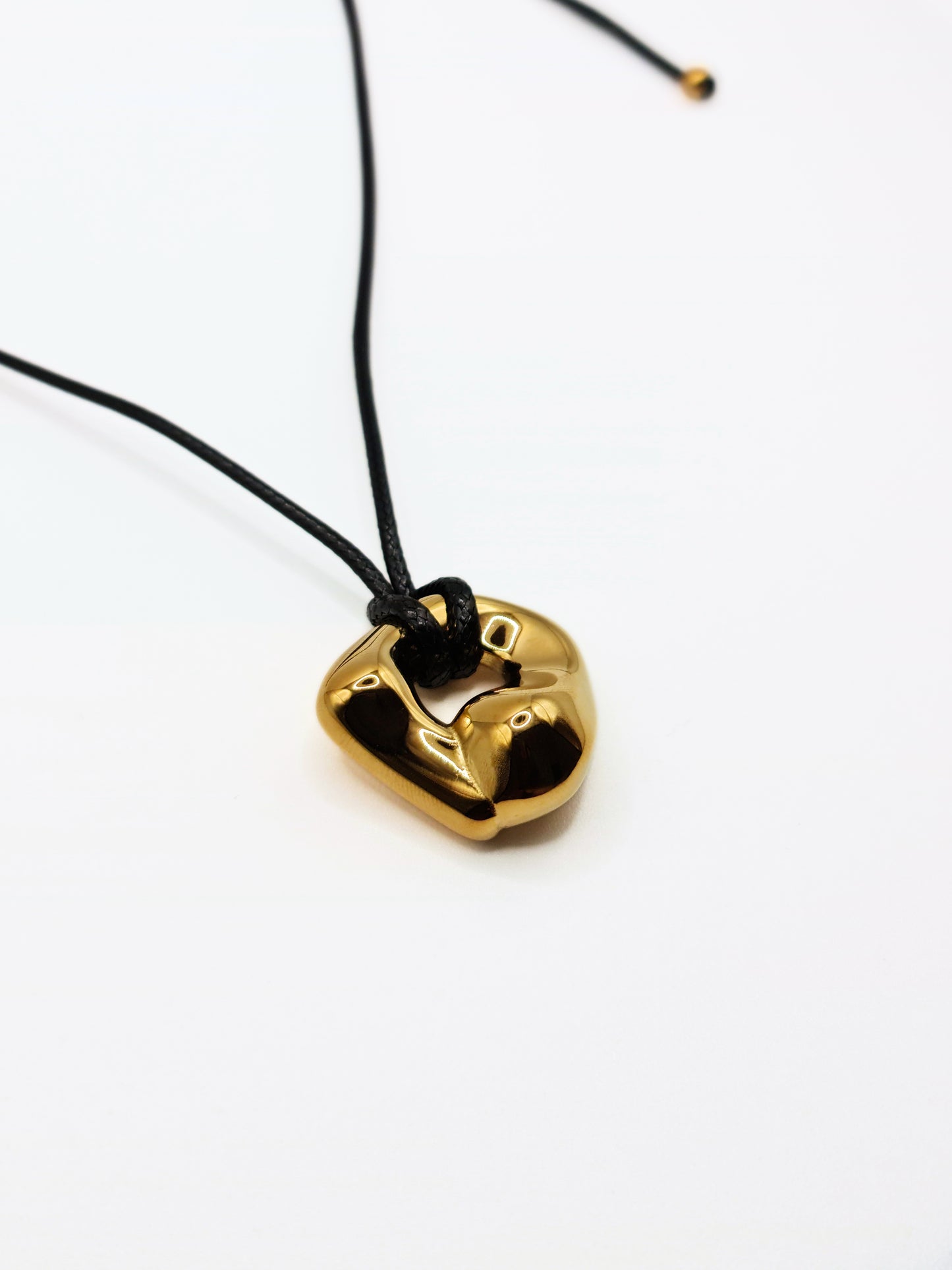 gold-organic-metal-pendant-rope-necklace-stainless-steel-tarnish-free-jewellery-waterproof-ember-and-stone-6
