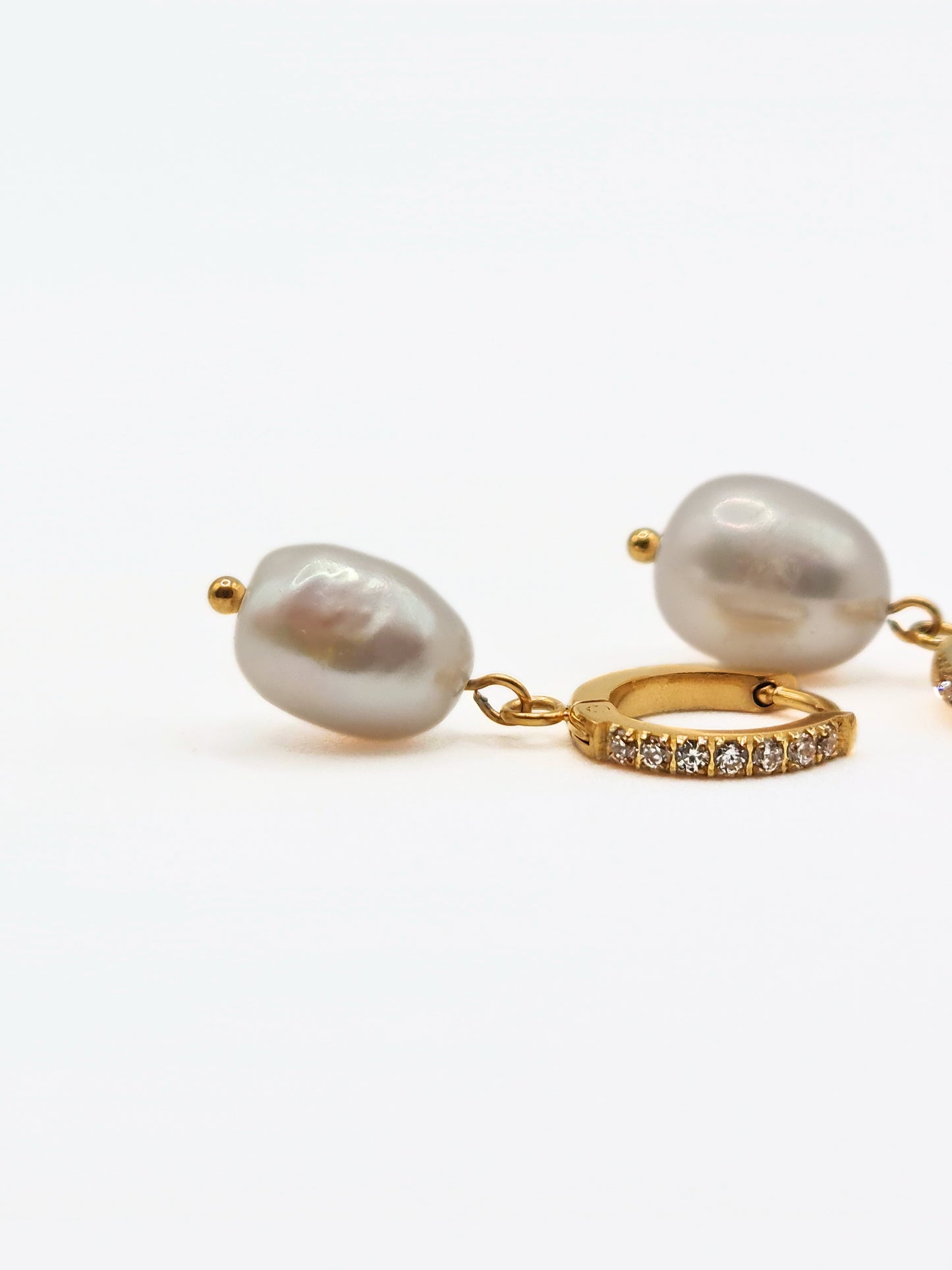 gold-organic-natural-freshwater-pearl-crystal-drop-earrings-stainless-steel-tarnish-free-jewellery-waterproof-ember-and-stone-4