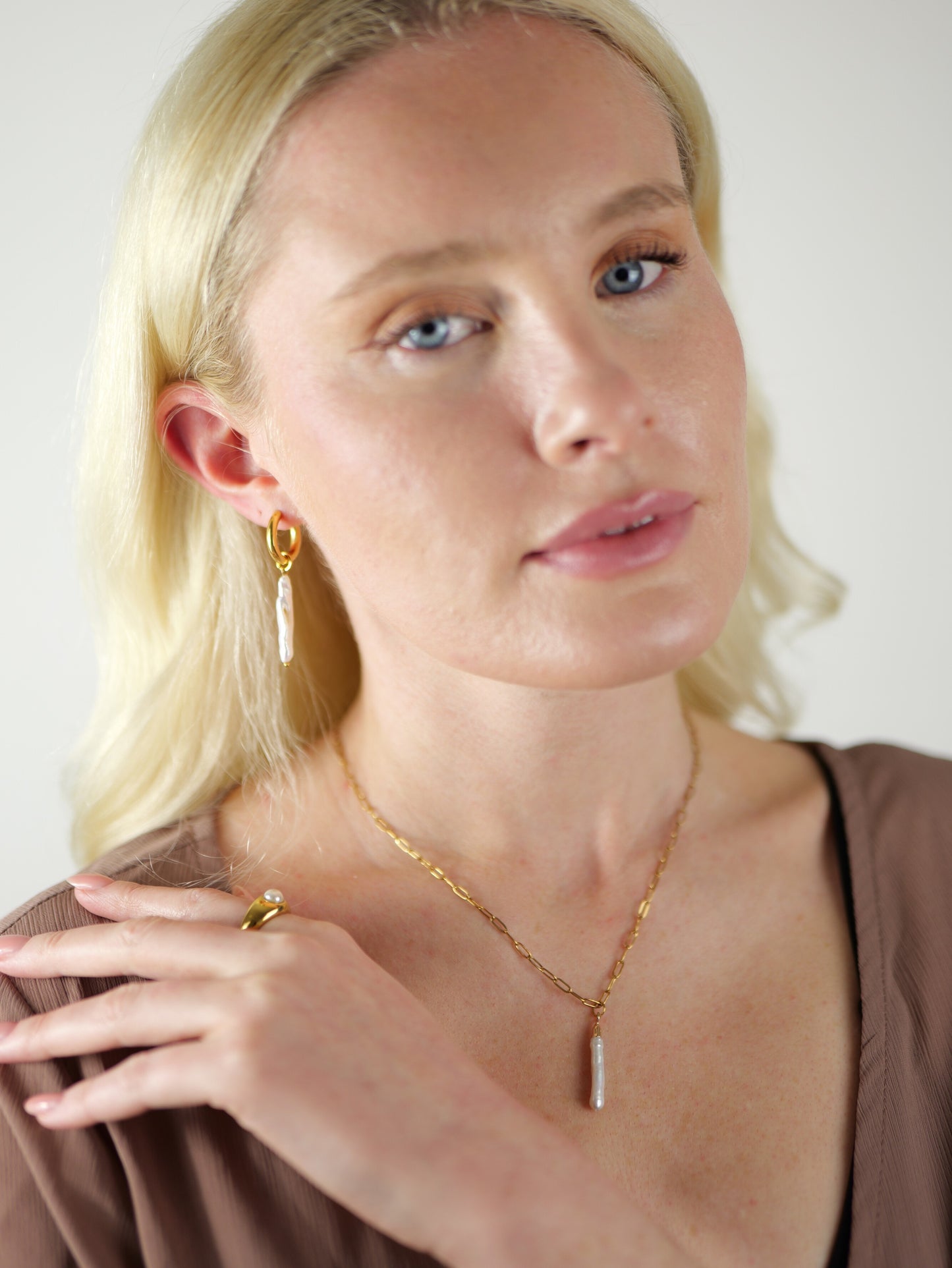 gold-organic-natural-freshwater-real-stick-pearl-drop-hoop-earrings-stainless-steel-tarnish-free-jewellery-waterproof-ember-and-stone-1