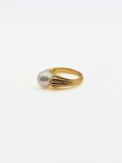 gold-pearl-statement-ring-vintage-stainless-steel-tarnish-free-jewellery-waterproof-ember-and-stone-2