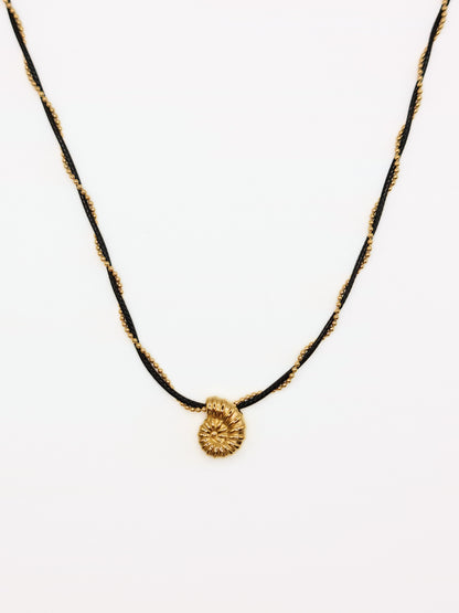 gold-seashell-rope-pendant-necklace-summer-jewellery-stainless-steel-tarnish-free-jewellery-waterproof-ember-and-stone-1