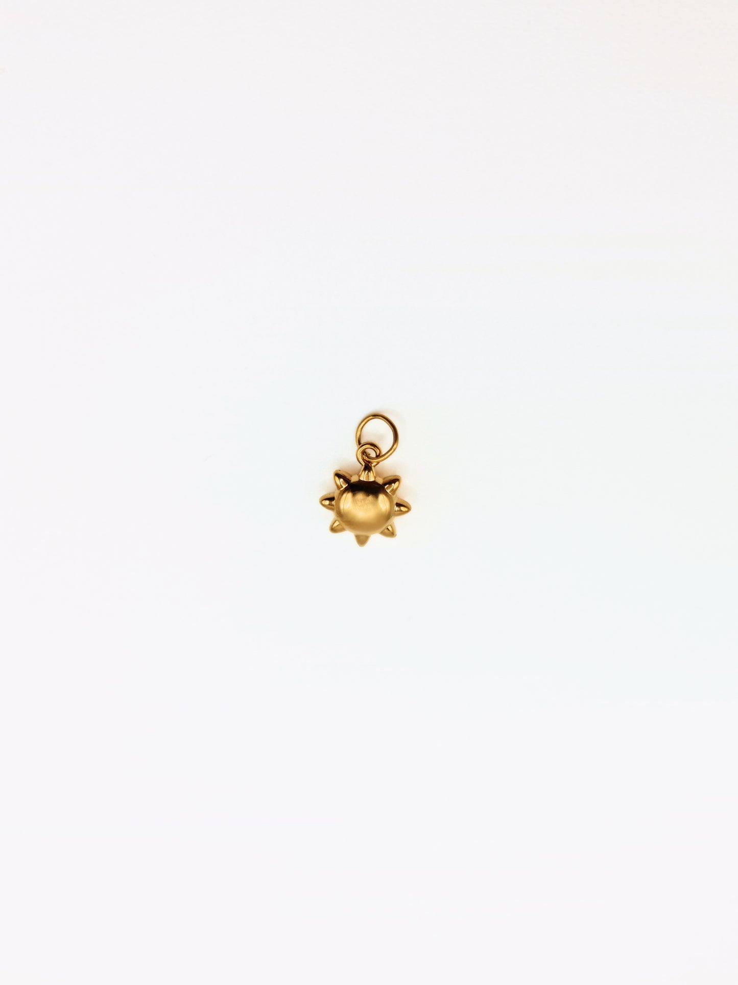 gold-sun-charm-necklace-boho-tarnish-free-jewellery-waterproof-stainless-steel-2