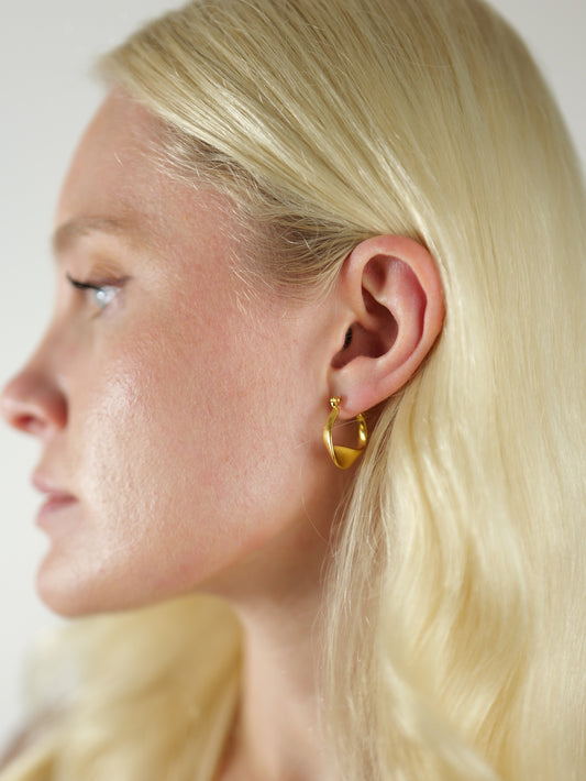 The Teagan 18k Gold Plated Tarnish-Free Twist Hoop Earrings