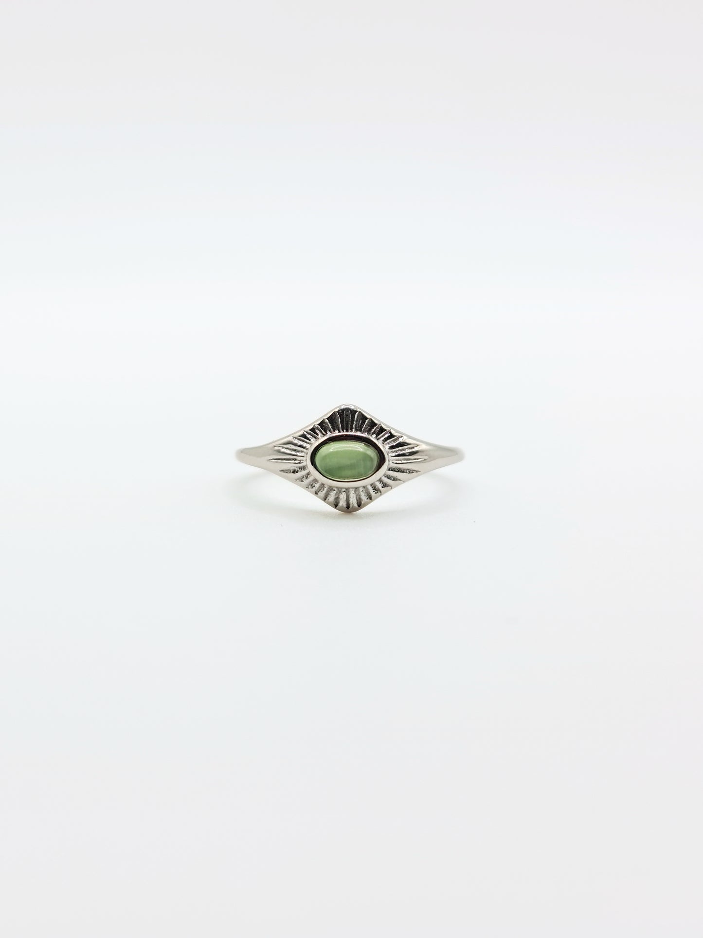 silver-cateseye-gemstone-natural-stone-semi-precious-stacking-ring-vintage-stainless-steel-tarnish-free-jewellery-waterproof-ember-and-stone-1