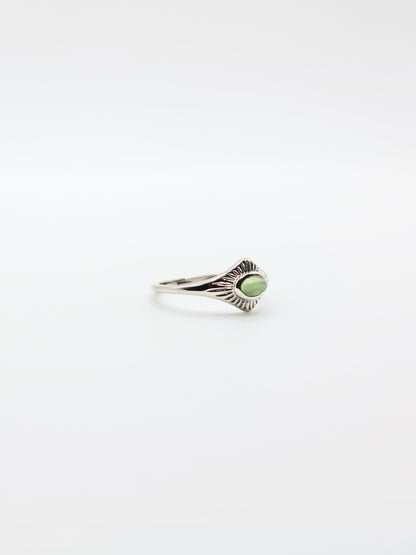 silver-cateseye-gemstone-natural-stone-semi-precious-stacking-ring-vintage-stainless-steel-tarnish-free-jewellery-waterproof-ember-and-stone-1