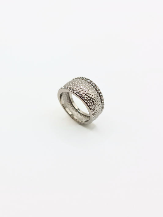 The Kora Silver Finish Hammered Crystal Ring- Waterproof & Tarnish-Free