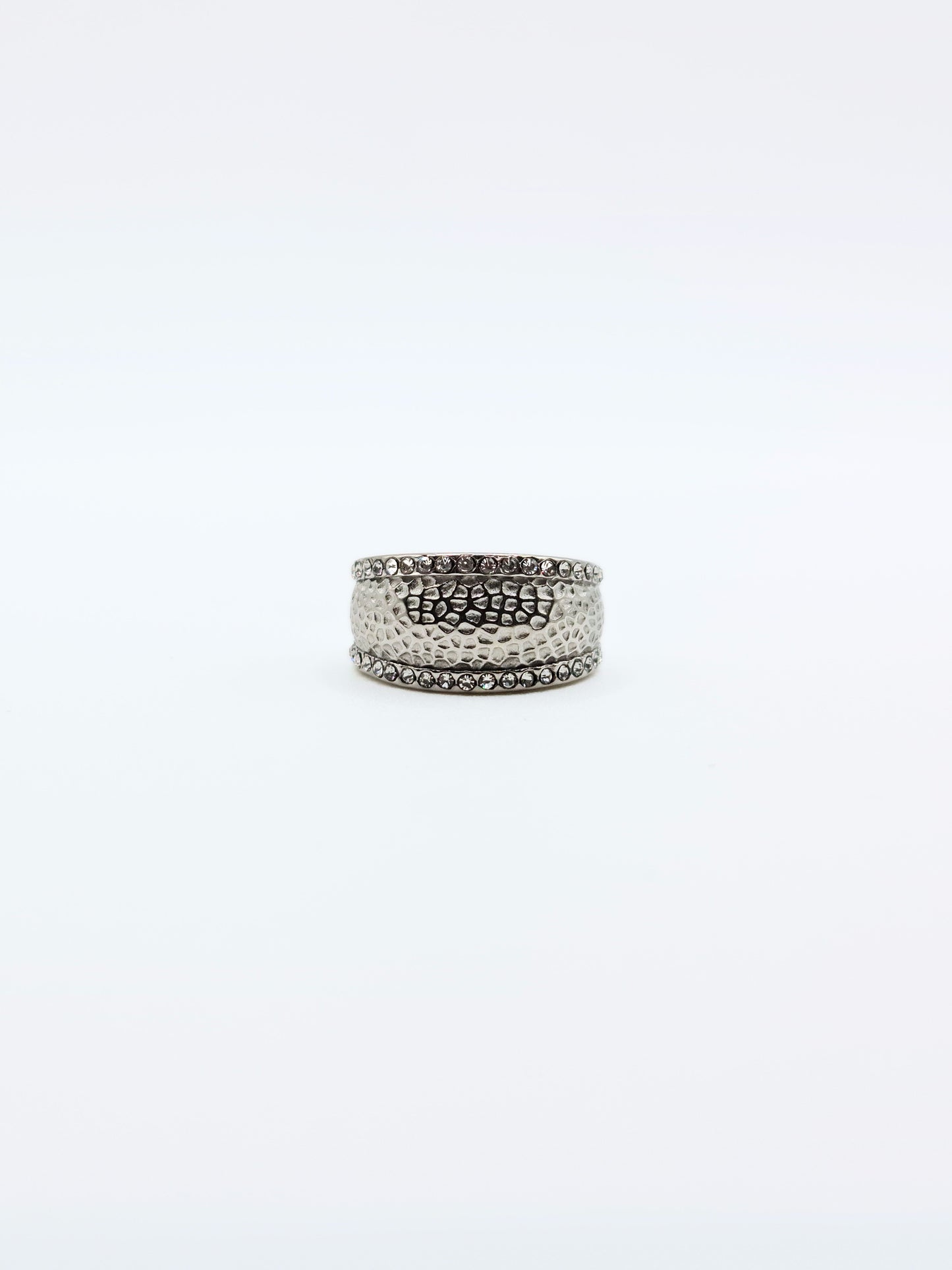 silver-crystal-hammered-ethnic-boho-stainless-steel-tarnish-free-jewellery-waterproof-ember-and-stone-3