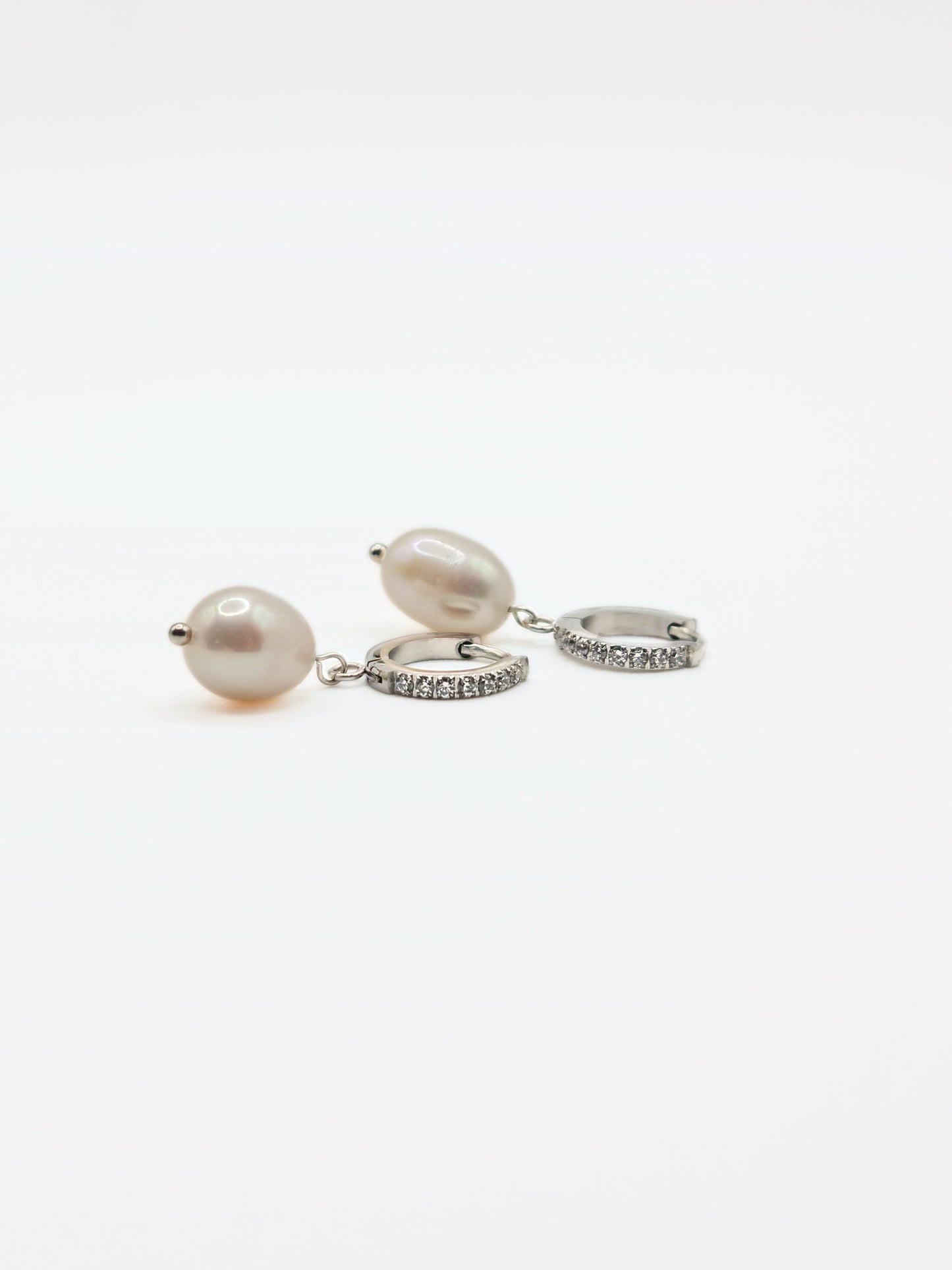 silver-organic-natural-freshwater-pearl-crystal-drop-earrings-stainless-steel-tarnish-free-jewellery-waterproof-ember-and-stone-1