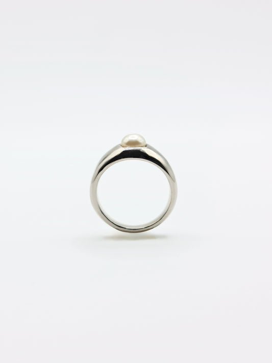 silver-organic-natural-freshwater-real-pearl-ring-stainless-steel-tarnish-free-jewellery-waterproof-ember-and-stone-2