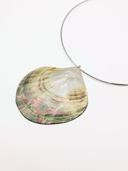 silver-real-natural-shell-collar-necklace-summer-jewellery-stainless-steel-tarnish-free-jewellery-waterproof-ember-and-stone-4