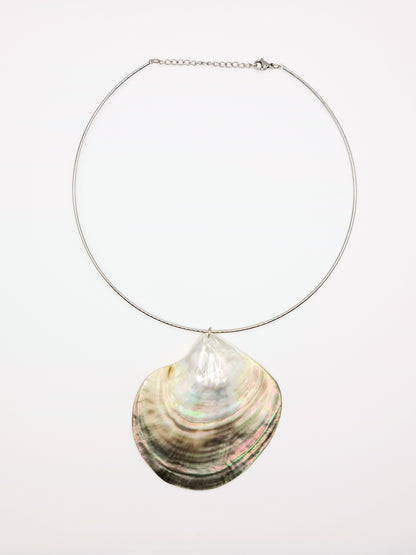 silver-real-natural-shell-collar-necklace-summer-jewellery-stainless-steel-tarnish-free-jewellery-waterproof-ember-and-stone-4
