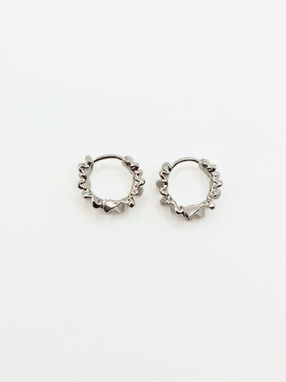 silver-textured-crimped-hoop-earrings-stainless-steel-tarnish-free-jewellery-waterproof-1